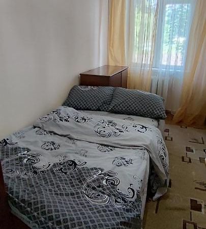 3 Rooms Apartment In Center Кишинёв Экстерьер фото