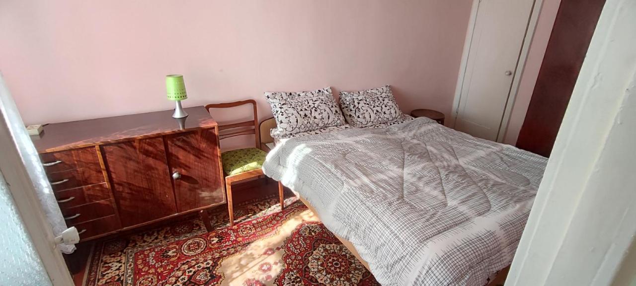 3 Rooms Apartment In Center Кишинёв Экстерьер фото